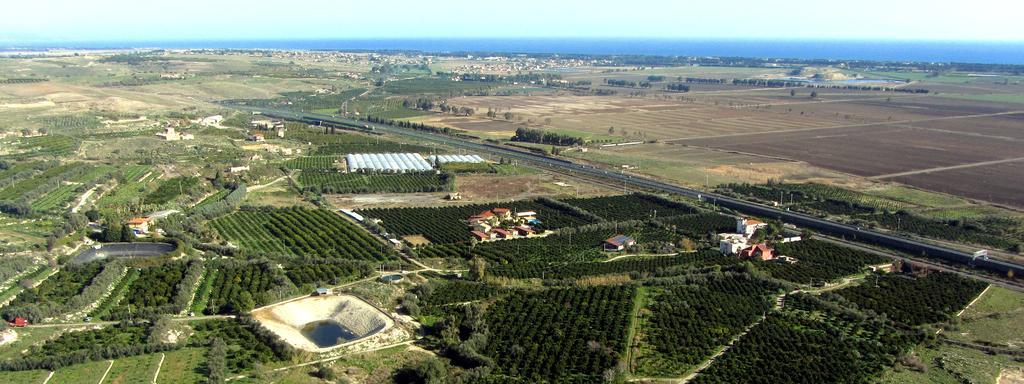 Villa Il Giardino Del Sole Agnone Bagni Exterior foto