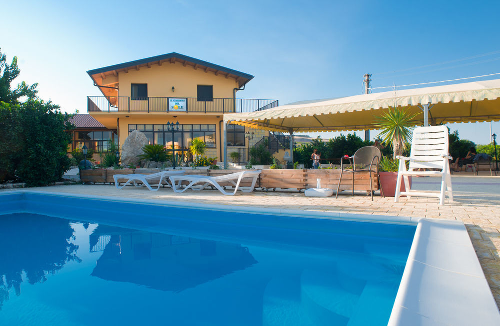 Villa Il Giardino Del Sole Agnone Bagni Exterior foto